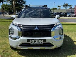 2024 Mitsubishi Outlander Exceed Tourer ZM MY24 AWD White Diamond with Black Mica Roof