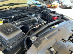 2018 RAM 1500 Express DS MY18 4X4 Dual Range Bright Silver