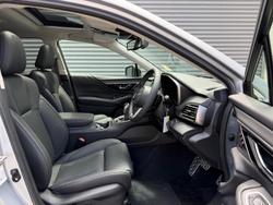 2025 Subaru Outback AWD Touring XT