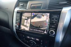 2023 Nissan Navara ST-X