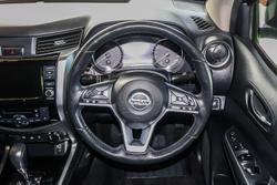 2023 Nissan Navara ST-X