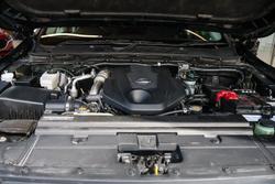 2023 Nissan Navara ST-X