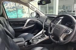 2016 Mitsubishi Pajero Sport GLS