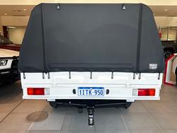 2021 Toyota Hilux 4x4 2.8L DSL D/C/C 6AT SR5