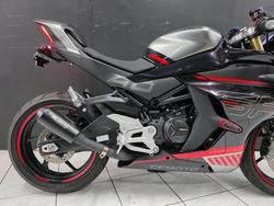 2024 CFMOTO 450 SR ABS Black