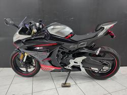 2024 CFMOTO 450 SR ABS Black