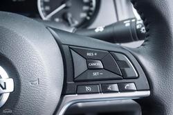 2025 Nissan Navara ST-X