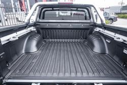 2025 Nissan Navara ST-X