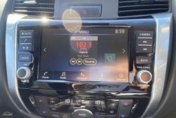 2025 Nissan Navara ST-X