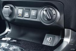 2025 Nissan Navara ST-X