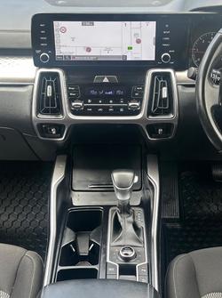 2022 Kia Sorento Sport