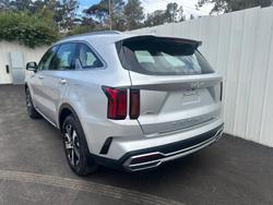 2022 Kia Sorento Sport