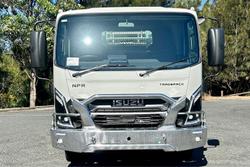 2026 Isuzu N Series NPR 45/65-175 MT D28 Tradepack
