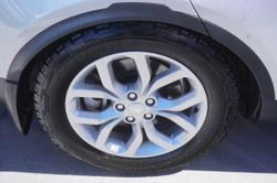 2019 Land Rover Discovery SD6 SE
