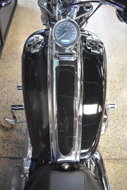 2008 Harley-davidson FXCW ROCKER VIVID BLACK