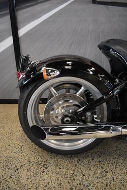 2008 Harley-davidson FXCW ROCKER VIVID BLACK