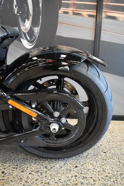 2008 Harley-davidson FXCWC ROCKER CUSTOM BLACK