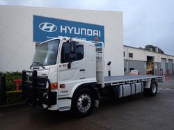 2017 HINO FG 1628