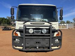 2017 HINO FG 1628