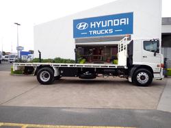 2017 HINO FG 1628