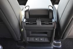 2025 Land Rover Defender 110 P400 X-Dynamic SE L663 MY25.5 AWD Fuji White