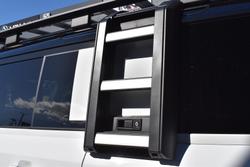 2025 Land Rover Defender 110 P400 X-Dynamic SE L663 MY25.5 AWD Fuji White