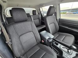 2016 Toyota Hilux SR