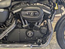 2013 Harley-Davidson Iron 883 (XL883N) Sportster Black