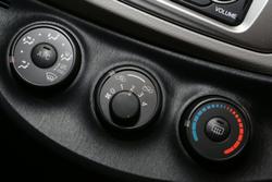 2013 Toyota Yaris YR