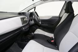 2013 Toyota Yaris YR