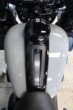 2024 Harley-davidson FLTRK ROAD GLIDE LIMITED (114) billiard gray