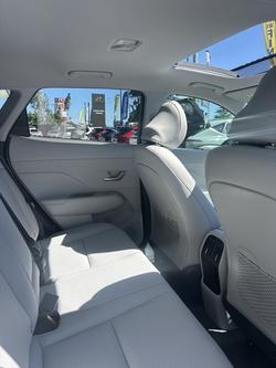 2025 Hyundai Kona Hybrid Premium