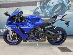 2021 Yamaha YZF-R1 Blue