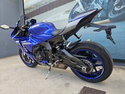 2021 Yamaha YZF-R1 Blue