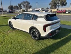 2025 Kia K4 Sport+