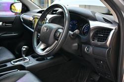 2018 Toyota Hilux SR5