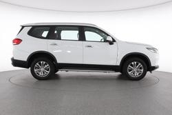 2022 LDV D90