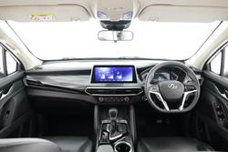 2022 LDV D90