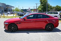 2015 Jaguar XE 25t R-Sport