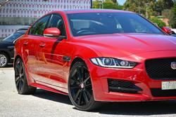 2015 Jaguar XE 25t R-Sport