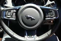 2015 Jaguar XE 25t R-Sport