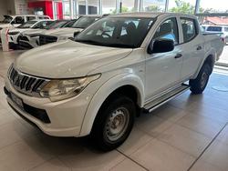 2015 MITSUBISHI TRITON GLX (4x4)