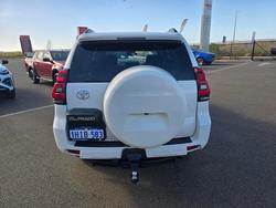 2021 Toyota Prado DSL WGN AT GXL Glacier White