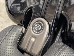 2017 Harley-Davidson CVO Pro Street Breakout (FXSE) CVO Black