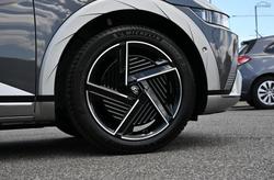 2025 Hyundai IONIQ 5 Elite