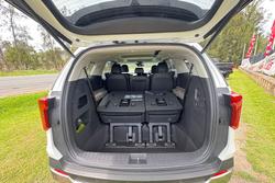 2024 Kia Carnival GT-Line HEV