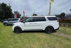 2024 Kia Carnival GT-Line HEV