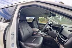 2024 Kia Carnival GT-Line HEV