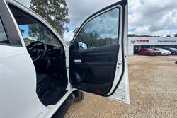 2021 Toyota Hilux SR