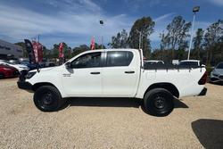 2020 Toyota Hilux SR
